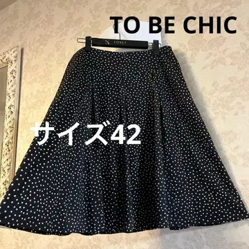 새상품급 투 비 시크 사이즈 42 하트 무늬 스커트