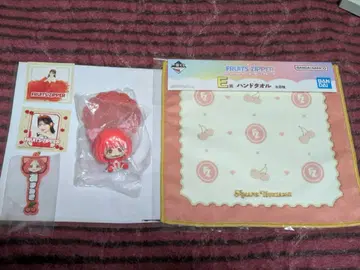 FRUITS ZIPPER 츠키아시 아마네 굿즈 묶음 판매