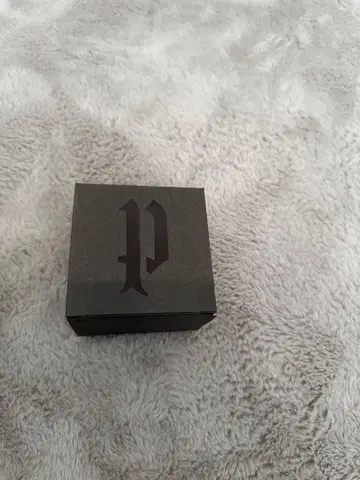 폴리스 목걸이 미사용 새상품