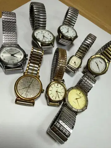 여성용 손목시계 8점 SEIKO / CASIO 포함 묶음 쿼츠 88
