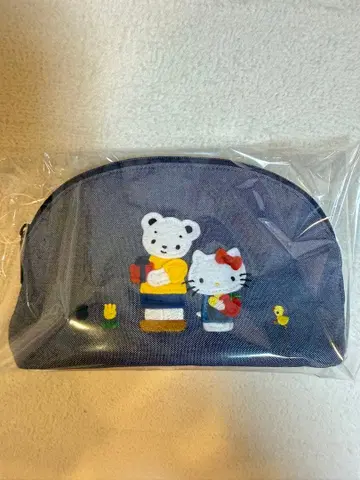 familiar 파미리아 x 헬로키티 콜라보 데님 파우치