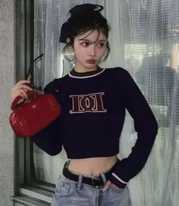 미개봉 새상품 Darich 레트로 DD 로고 니트탑 네이비