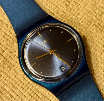 swatch PEARLYBLUE GN417