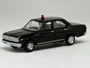 토미텍 카 컬렉션 J1 W74 닛산 세드릭 수사용 순찰차