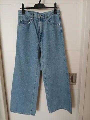 미사용 새상품 UNTITLED 라이트 블루 스트레이트 와이드 데님 팬츠