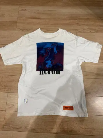 헤론 프레스톤 그래픽 프린트 T셔츠 화이트