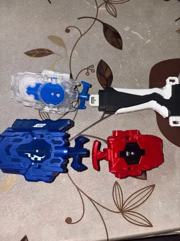 베이블레이드 런처 4개 세트 덤 포함