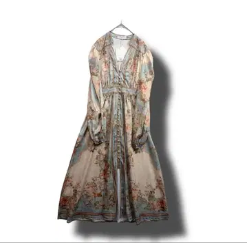 아무도 절대 가지고 있지 않다는 것이 기쁘다.