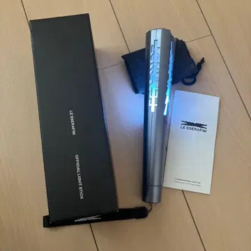 LE SSERAFIM FEARNOT 공식 응원봉 피어나 르세라핌