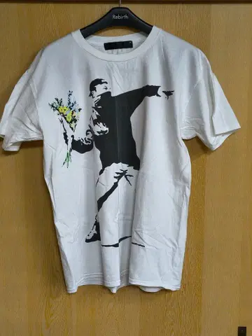 [브랜다이즈드/뱅크시] 플라워밤 T셔츠