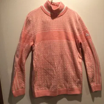 아디다스 핑크 터틀넥 스웨터와 스커트 세트