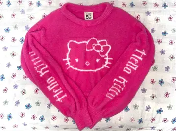 SPINNS 헬로키티 숏 자카드 볼륨 니트 헤이세이 갸루