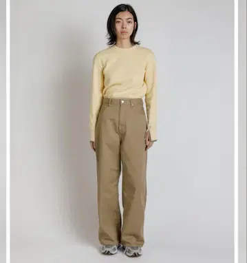 soyy. loose chino