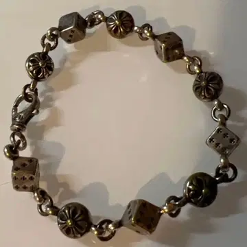 CH 실버 주사위 모티브 팔찌