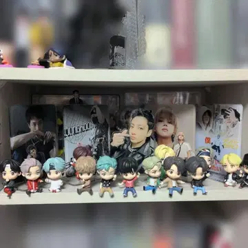 BTS Tiny TAN 모니터 피규어 세트