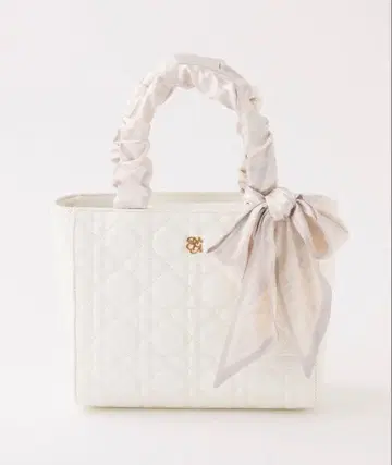 [ NICE CLAUP ] 퀼팅 개더 핸들 토트백