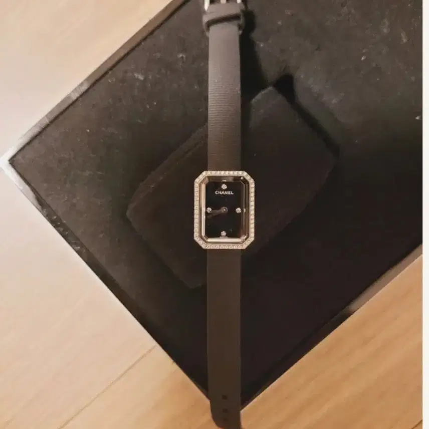 샤넬 샤넬시계다이아 사진 3