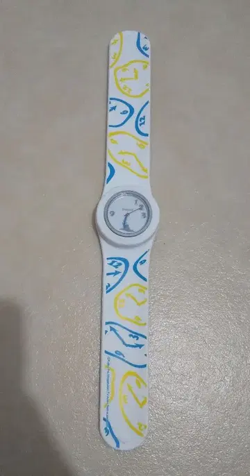 도라치 타임머신 도라에몽 손목시계 워치