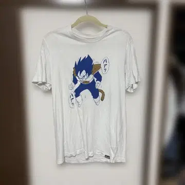 UNIQLO 베지터 T셔츠 L 사이즈