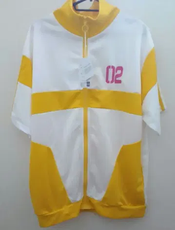 [카가미네 린 x 폼폼푸딩] 트랙 자켓 반팔 M 사이즈