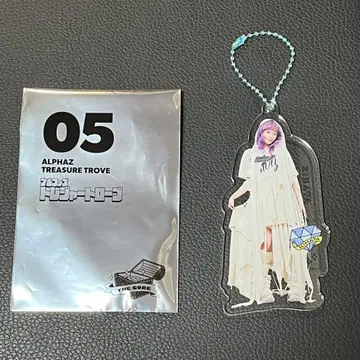 XG 히나타 아크릴 키체인