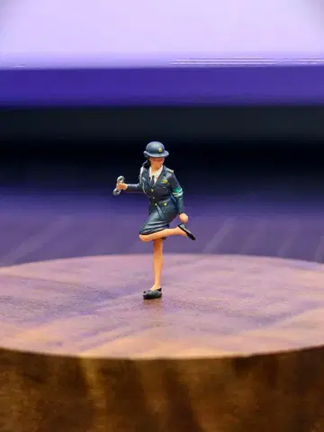 1/64 경찰 피규어 여성 경찰 미니카 디오라마용