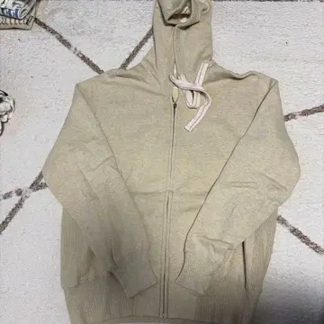 토이즈 맥코이 후드티 40사이즈