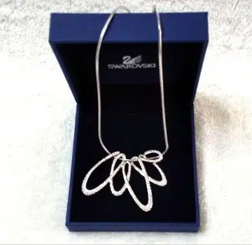 Swarovski 스와로브스키 크리스탈 목걸이