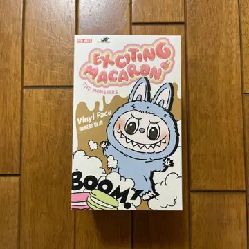 POP MART Exciting Macaron Vinyl Face
