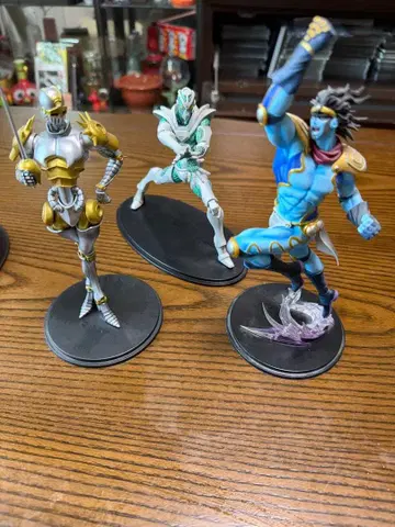 죠죠의 기묘한 모험 피규어 3체 세트 스태츄 레전드