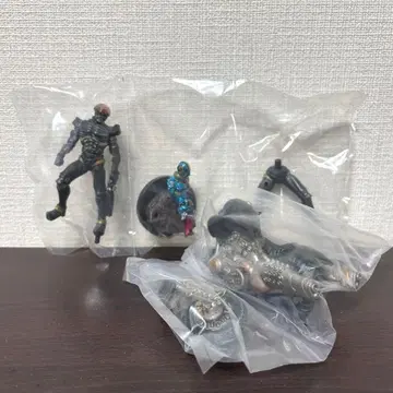 S.I.C. 장혼 하카이더 피규어