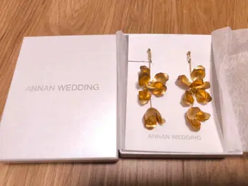 ANNAN WEDDING 골드 꽃잎 귀찌
