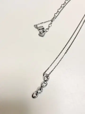 스와로브스키 크리스탈 목걸이