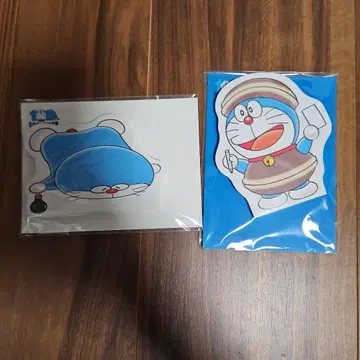 100% 도라에몽 & 프렌즈전 메모장 세트 산타인 도라야키