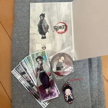 귀멸의 칼날 코쵸우 시노부 묶음 판매