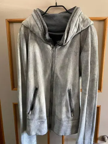 L.G.B. 풀 지퍼 그레이 후드티 보노