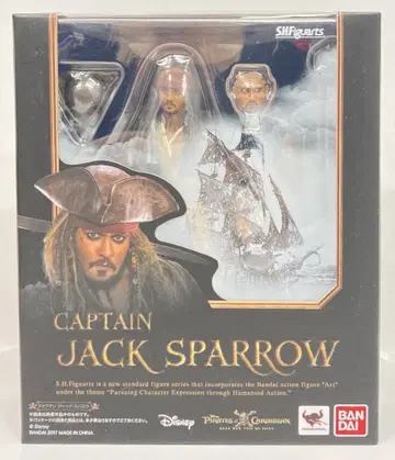 반다이 S.H.Figuarts 파이리츠 오브 카리비안 캡틴 잭 스패로우
