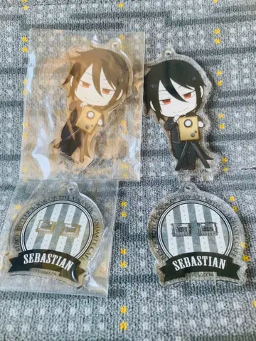 극장판 블랙 집사 애니메이트 카페 트레이딩 스탠드 키링 세바스찬