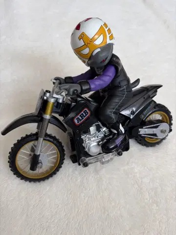 라쿠텐 골든 이글스 Mr. 카라스코 무선 조종 바이크 팬클럽 한정판