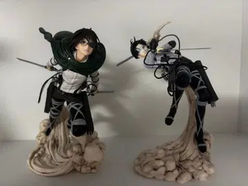 진격의 거인 제일복권 ~지진~ 리바이 한지 피규어 세트