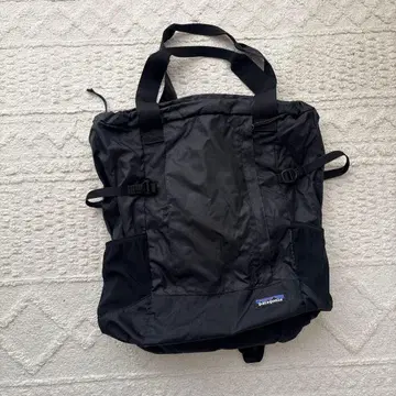 Patagonia 블랙 백팩