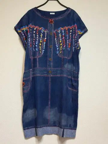 츠모리치사토 룸웨어