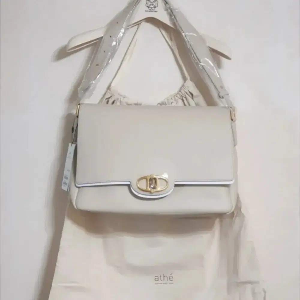Vanessa Bruno Athe Le Bon Bag Glossy Silver L size , , , , on Site
