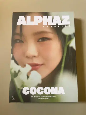 XG COCONA FC 한정판 ALPHAZ MAGAZINE