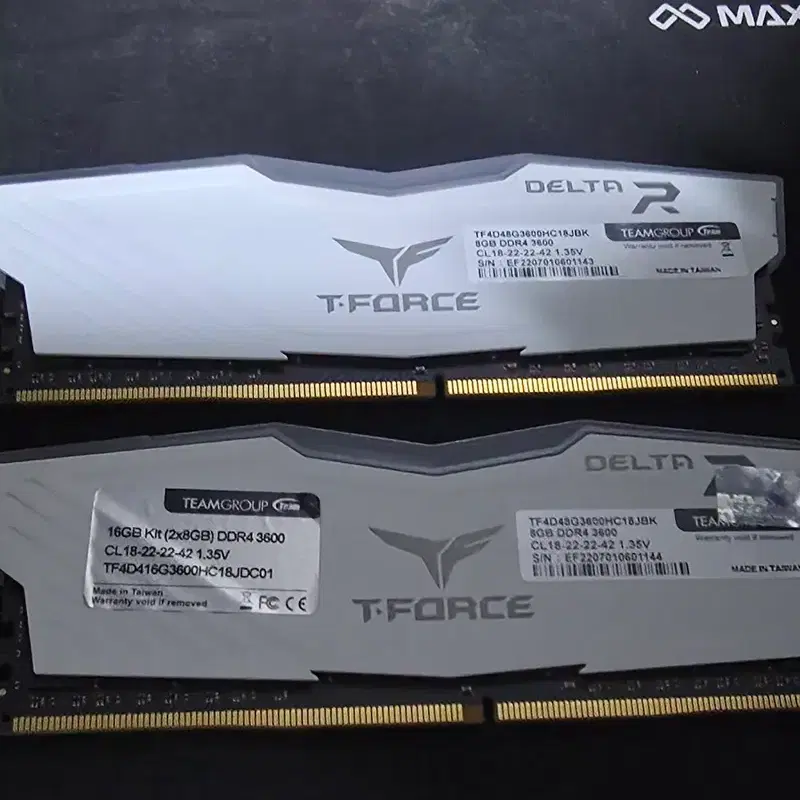 팀그룹 T-Force 16GB DDR4 3600MHz RAM