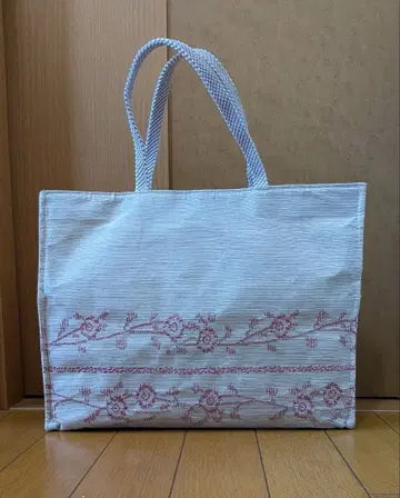 이토츄 BAG 핑크 자수