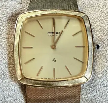 SEIKO 남성용 쿼츠 골드 스퀘어 빈티지 손목시계