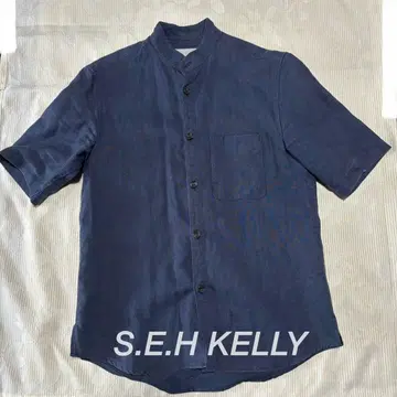 S.E.H켈리(S.E.H KELLY) 린넨 소재 네이비 반팔 셔츠
