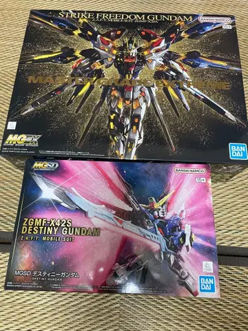 MGSD 데스티니 건담 MGEX 스트라이크 프리덤 건담