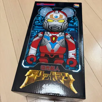 베어브릭 전광초인 그리드맨 400%